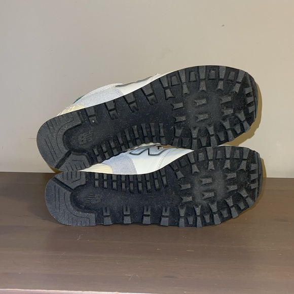 New Balance White and Green Sneakers - Men’s Size 11 - Picture 7 of 7